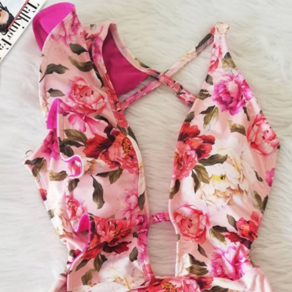 Sea Of Peonies One Piece Ruffle Bikini - Picture 2 of 3